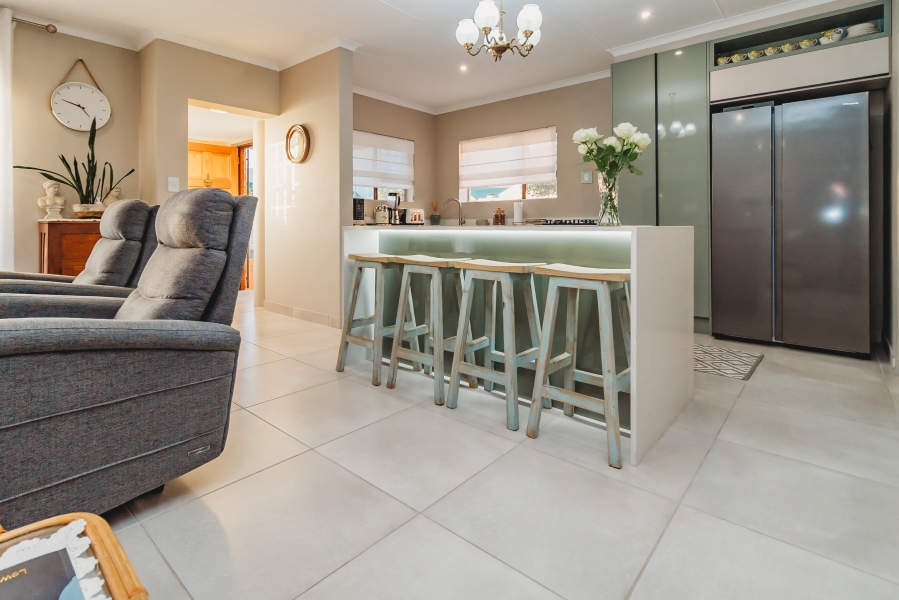 3 Bedroom Property for Sale in Heather Park Western Cape